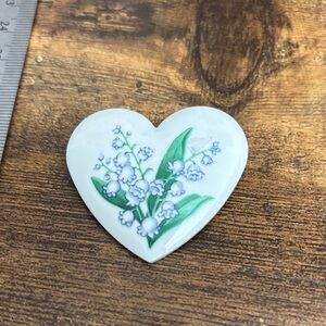 Avon Heart-Shaped Brooch with Floral Design